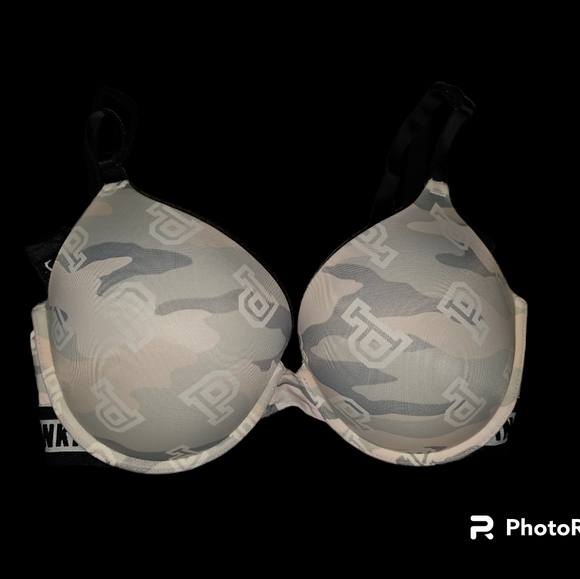 Victoria secret padded push-up bra - Picture 1 of 3